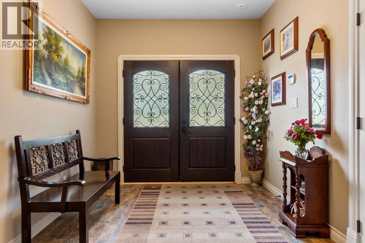 1480 Nighthawk Drive, Castlegar, BC - Indoor Photo Showing Other Room