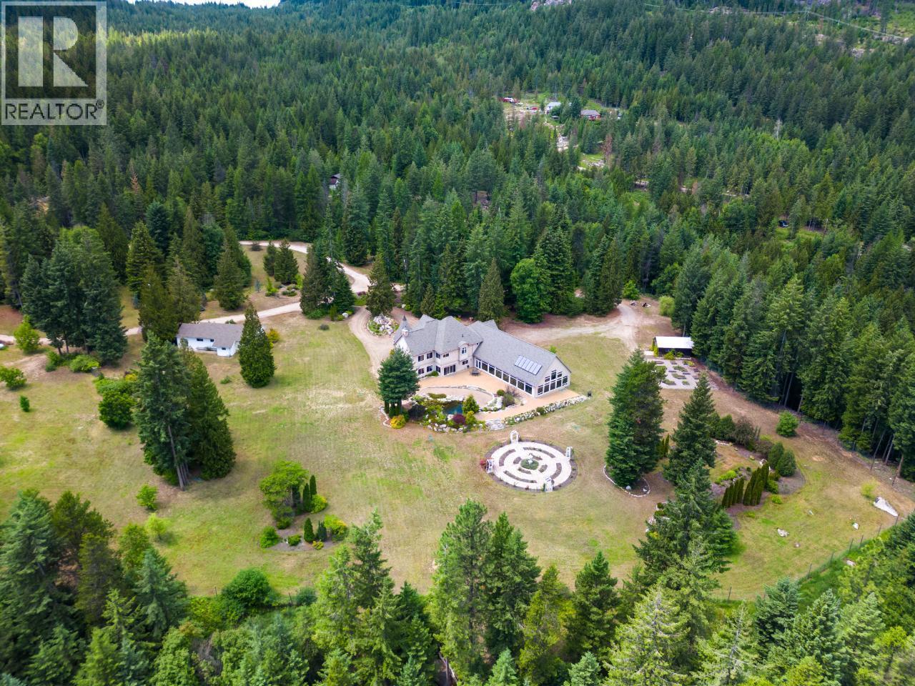 1480 Nighthawk Drive, Castlegar, BC - Outdoor With View
