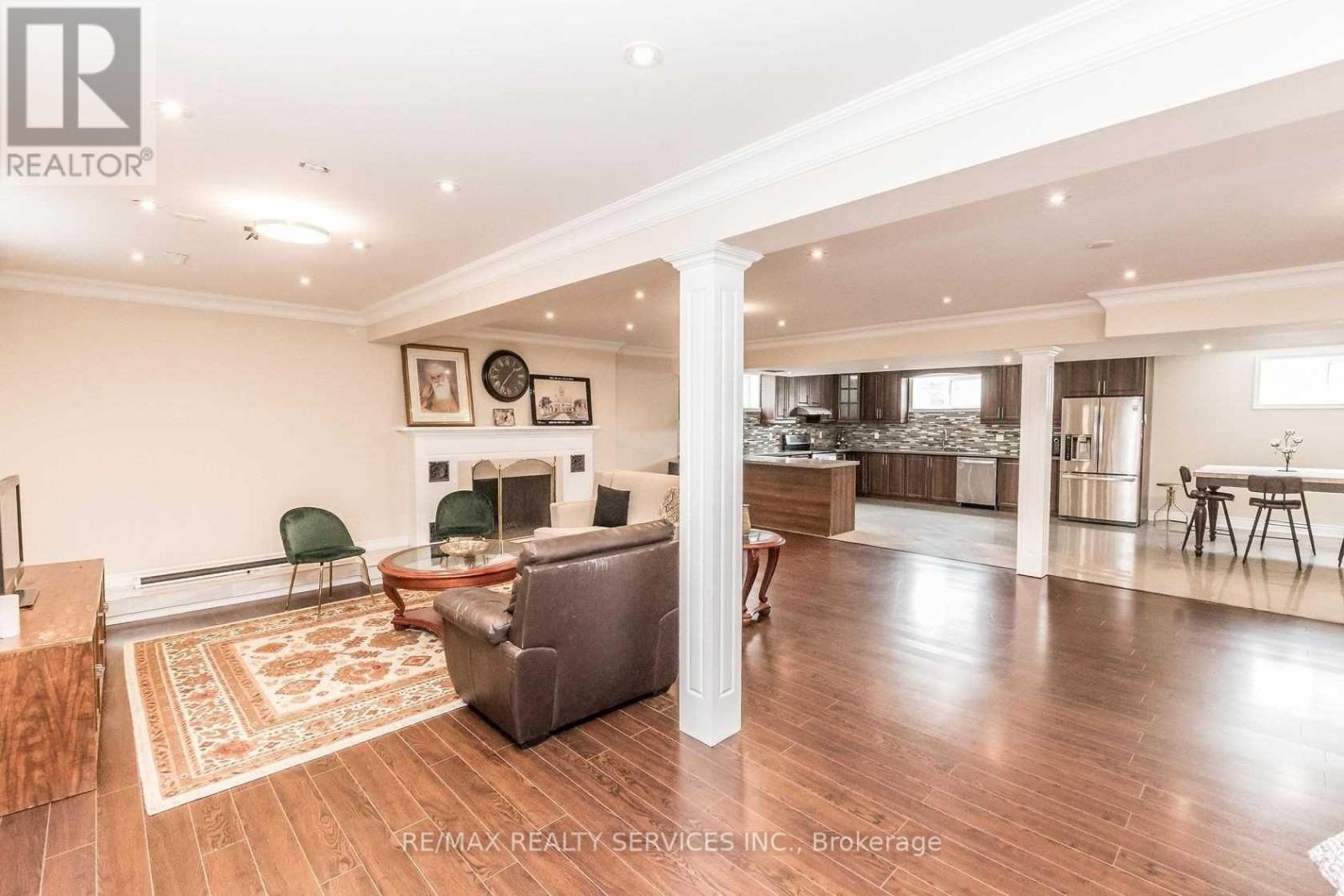 14394 Bramalea Road, Caledon, ON - Indoor