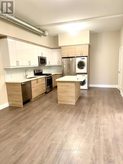 1B - 259 Gerrard Street E, Toronto, ON - Indoor Photo Showing Kitchen