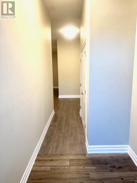 1B - 259 Gerrard Street E, Toronto, ON - Indoor Photo Showing Other Room