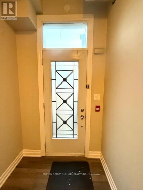 1B - 259 Gerrard Street E, Toronto, ON - Indoor Photo Showing Other Room