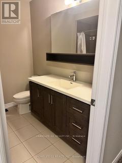2 - 1890 Rymal Road E, Hamilton, ON - Indoor Photo Showing Bathroom