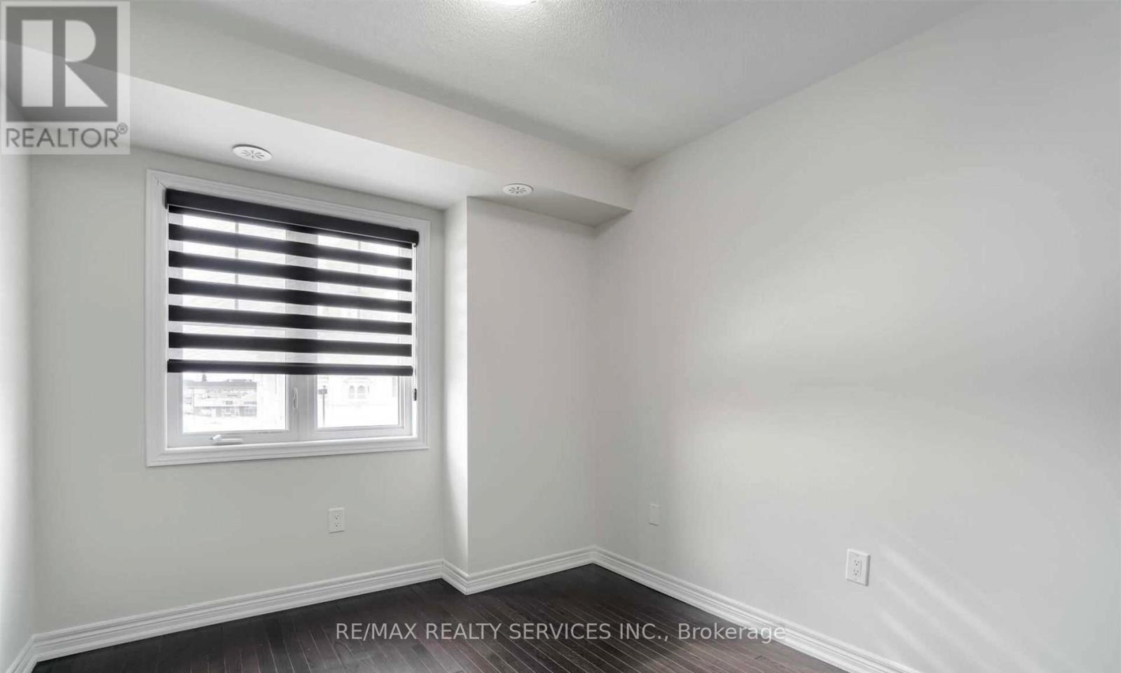 162 Davenfield Circle, Brampton, ON