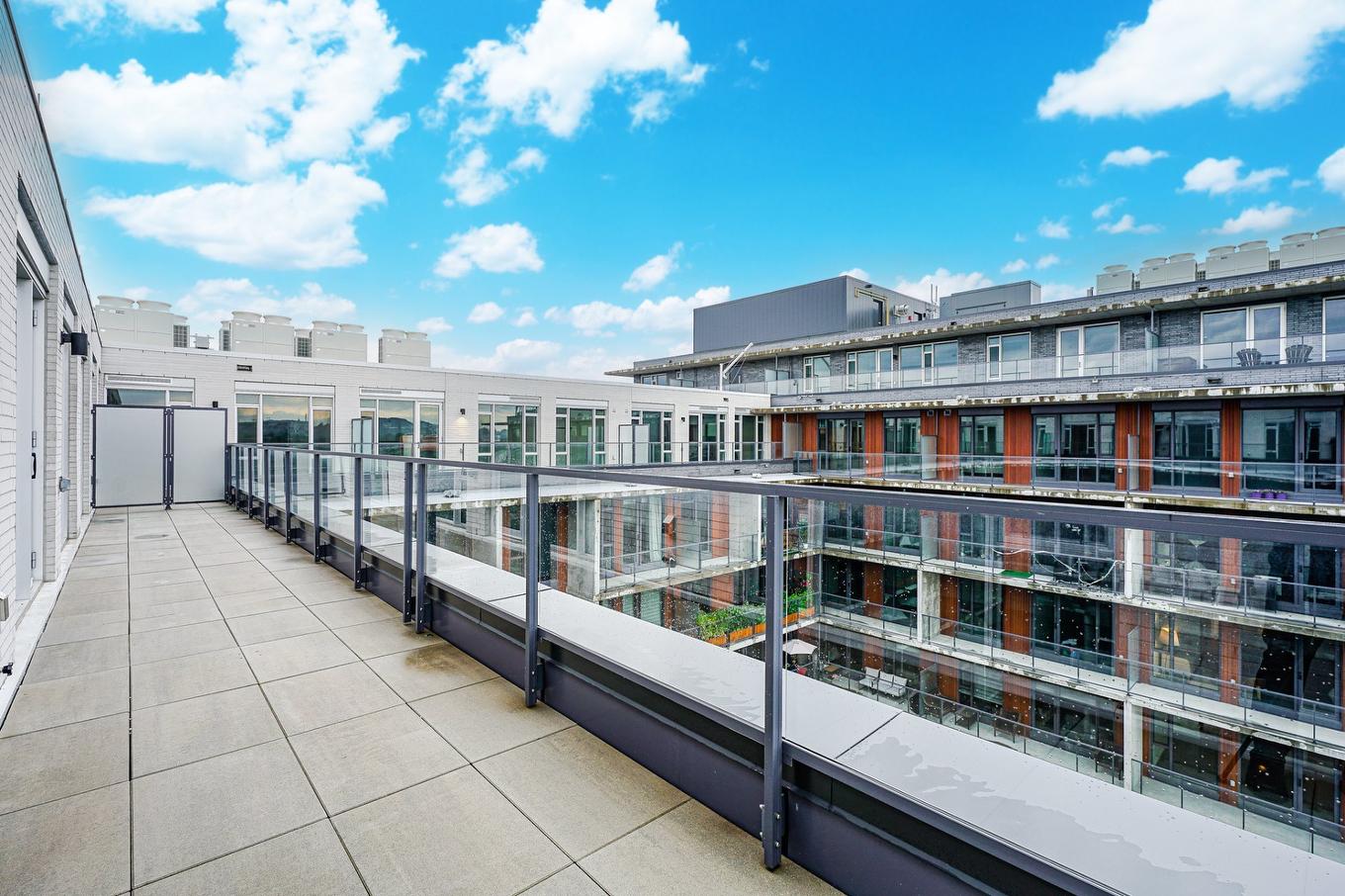 Terrasse - 224-200 Boul. Marcel-Laurin, Montréal (Saint-Laurent), QC - Outdoor