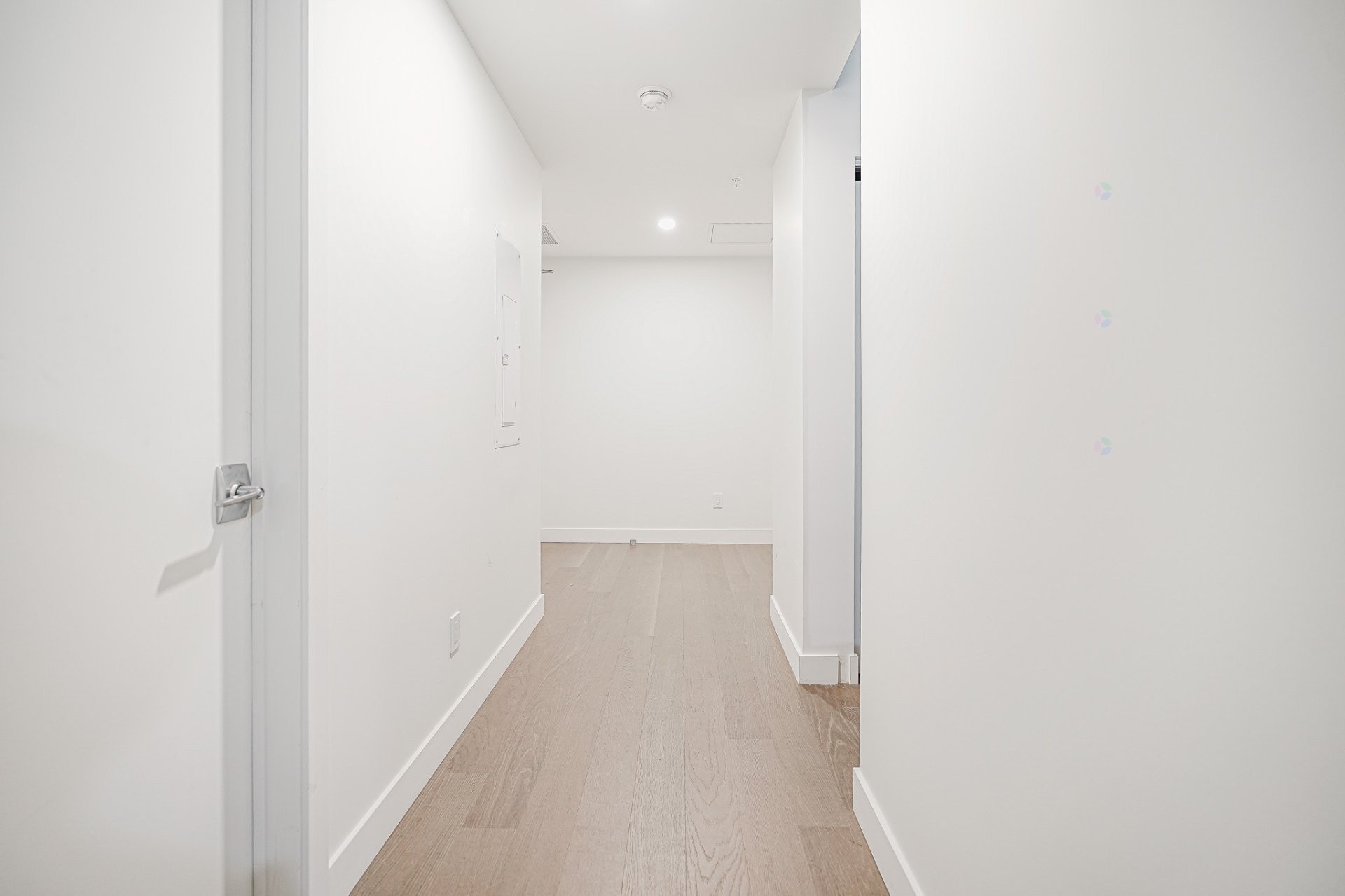 Hall d'entrée/Vestibule - 224-200 Boul. Marcel-Laurin, Montréal (Saint-Laurent), QC - Indoor Photo Showing Other Room