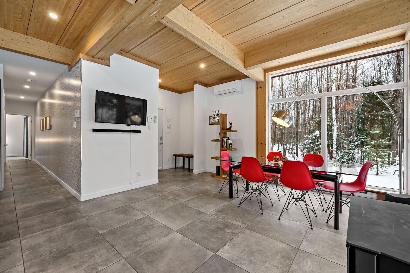 Dining room - 161 Ch. Du Retour-Aux-Sources, Amherst, QC - Indoor