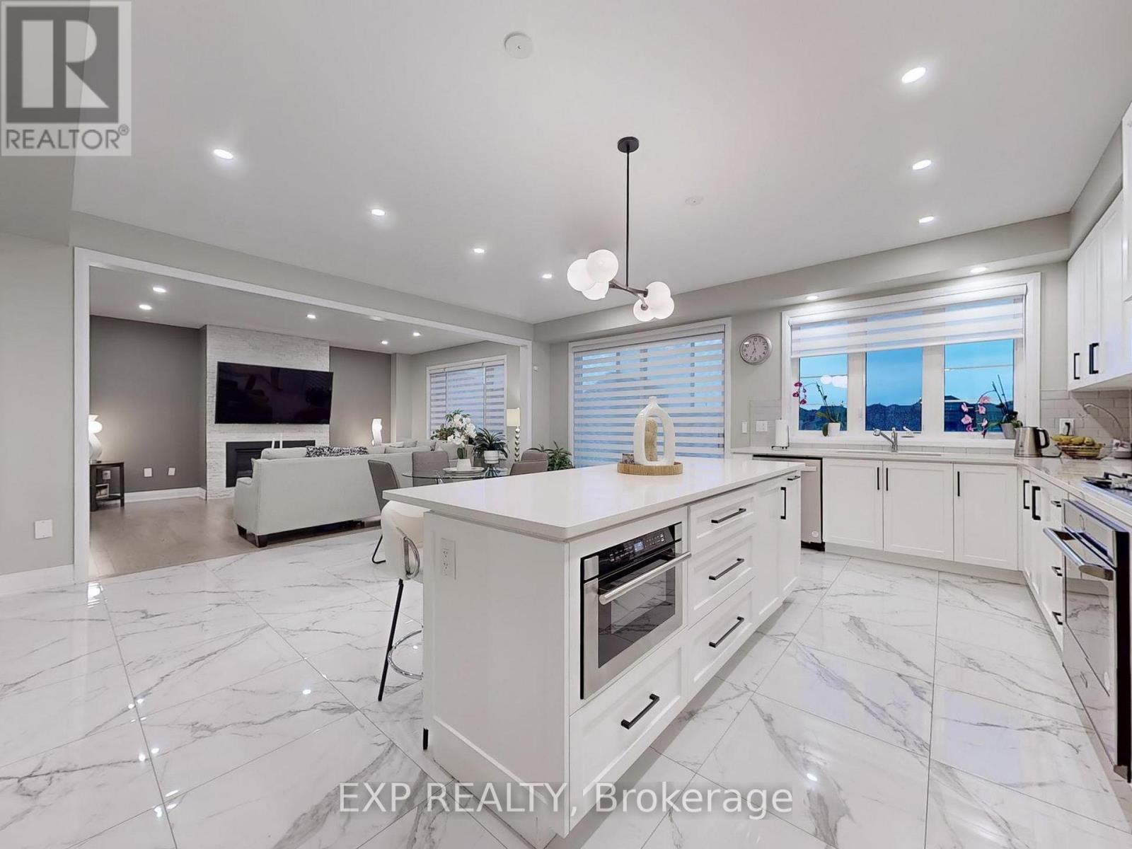 59 Lipscott Drive, Caledon, ON - Indoor Photo Showing Kitchen