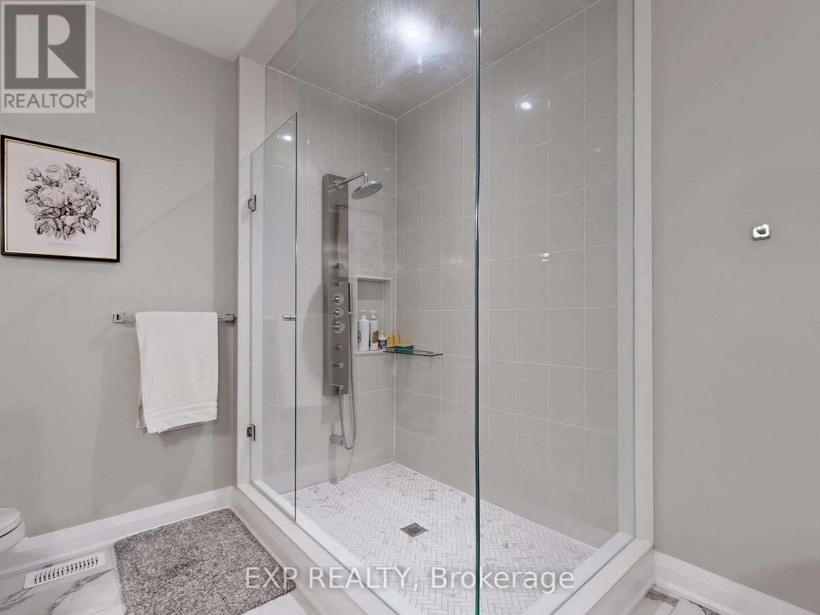 59 Lipscott Drive, Caledon, ON - Indoor Photo Showing Bathroom