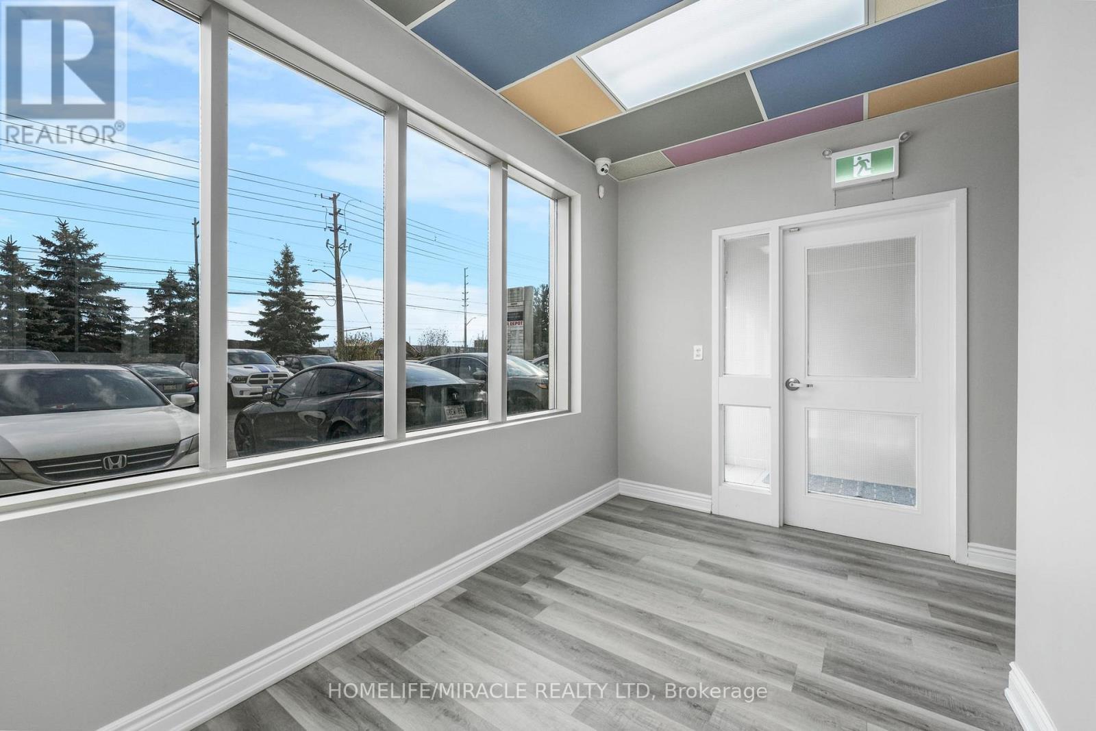 Reception - 112 - 2 Automatic Drive, Brampton, ON