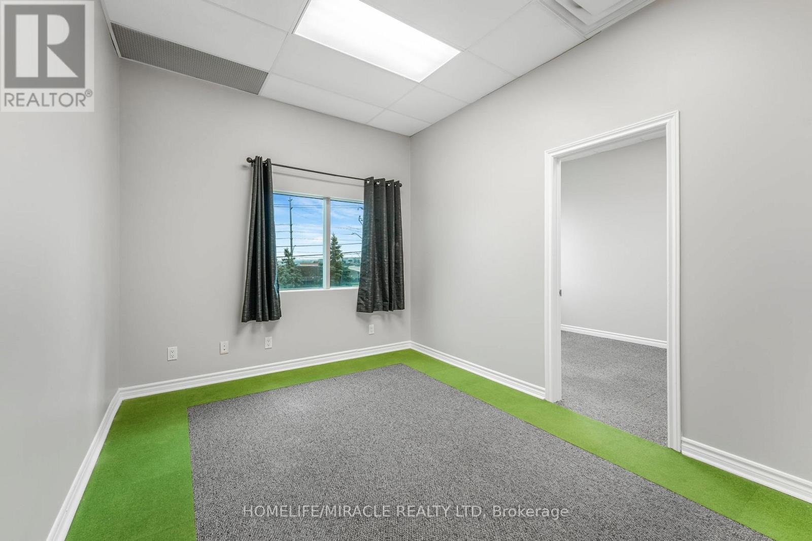 Room/Office #2 Upstairs - 112 - 2 Automatic Drive, Brampton, ON