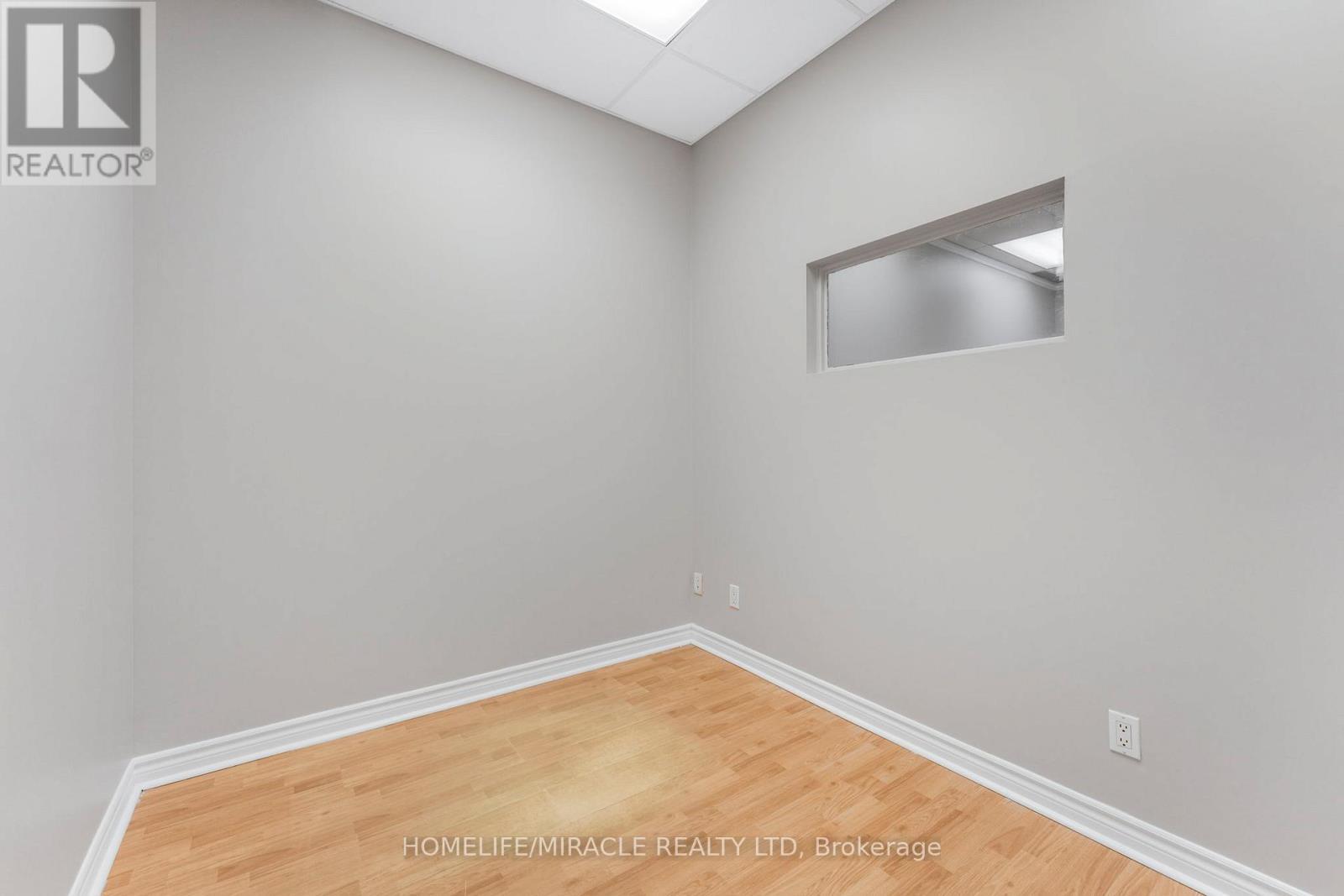 Room/Office #3 Upstairs - 112 - 2 Automatic Drive, Brampton, ON