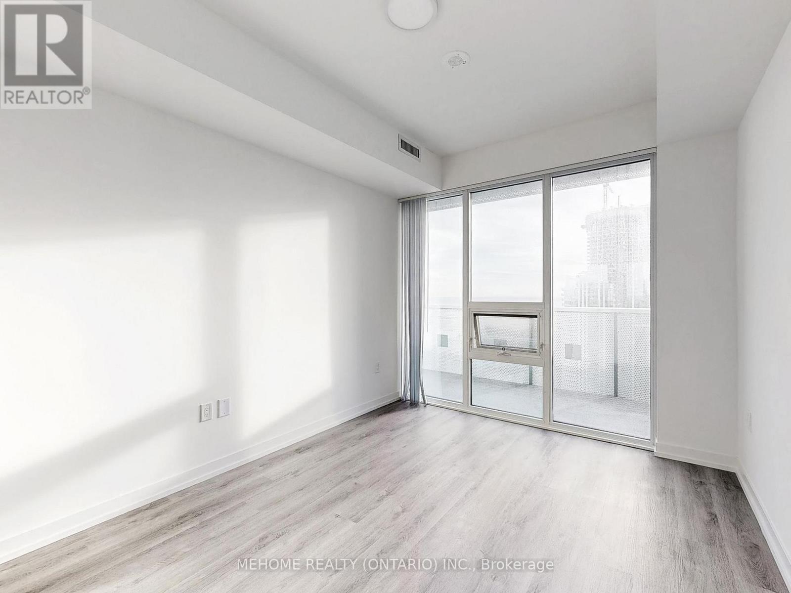 7309 - 138 Downes Street, Toronto, ON - Indoor Photo Showing Other Room