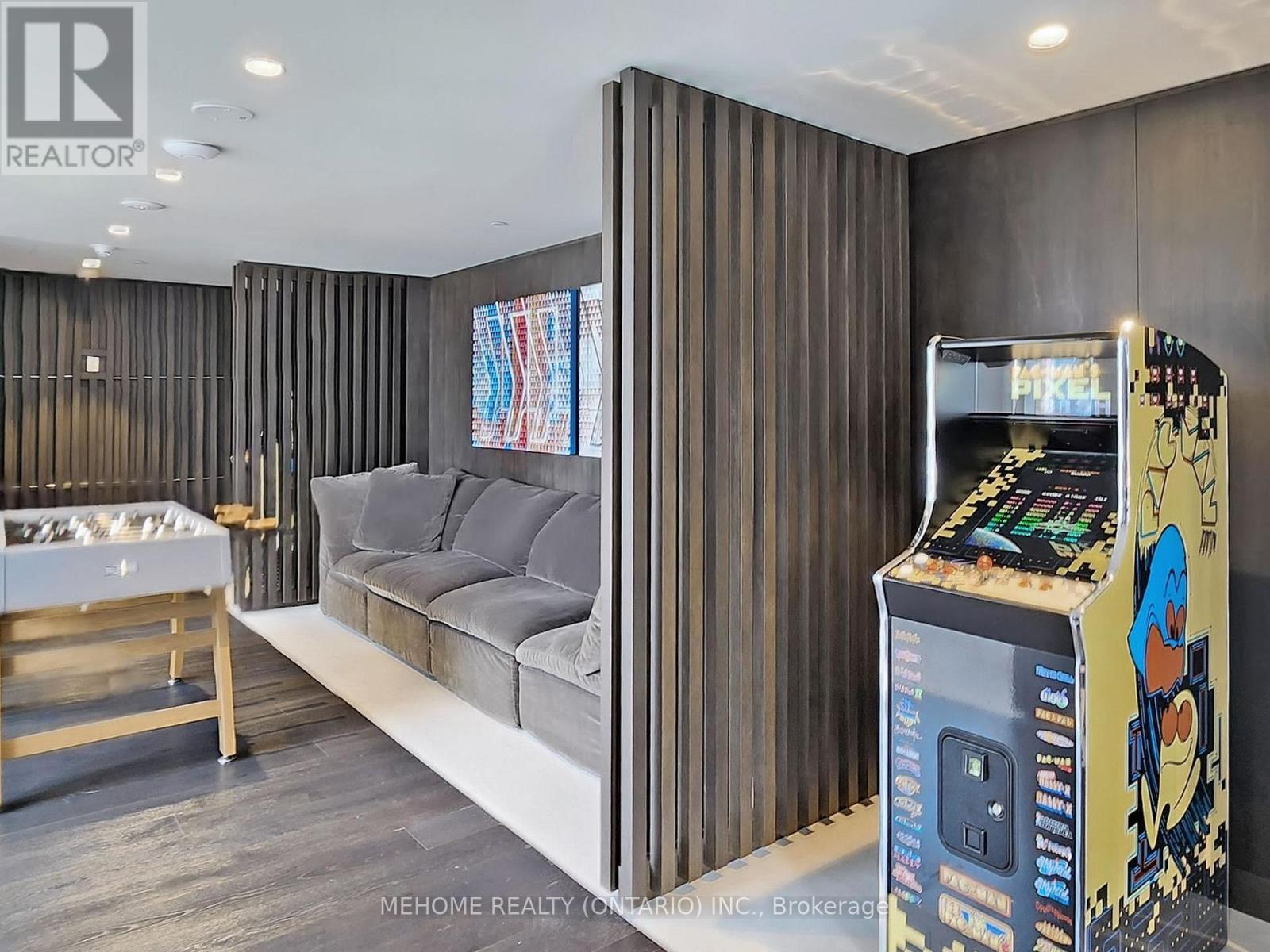 7309 - 138 Downes Street, Toronto, ON - Indoor Photo Showing Other Room