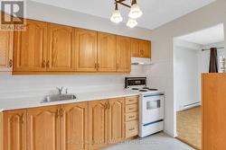 Great storage space in Kitchen! -