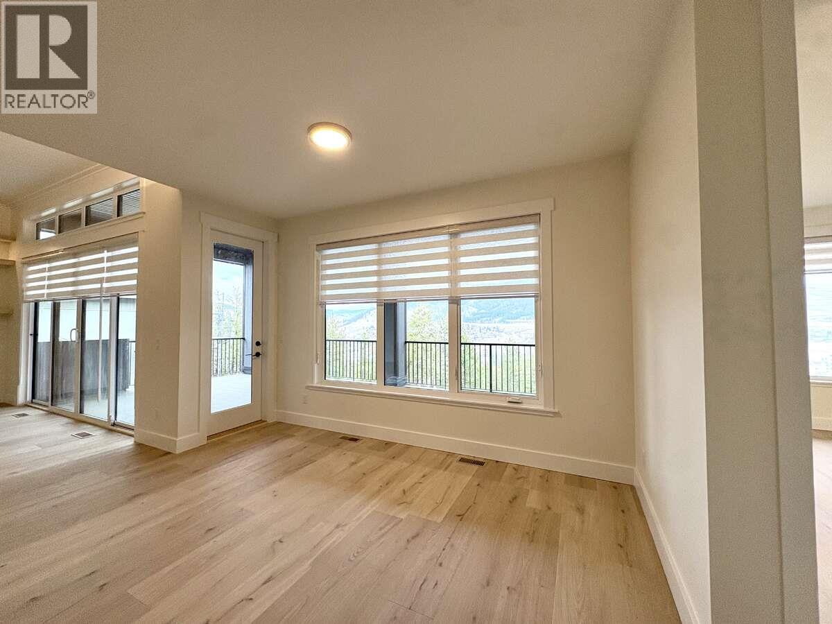 2140 Montenegro Drive, Kelowna, BC - Indoor Photo Showing Other Room