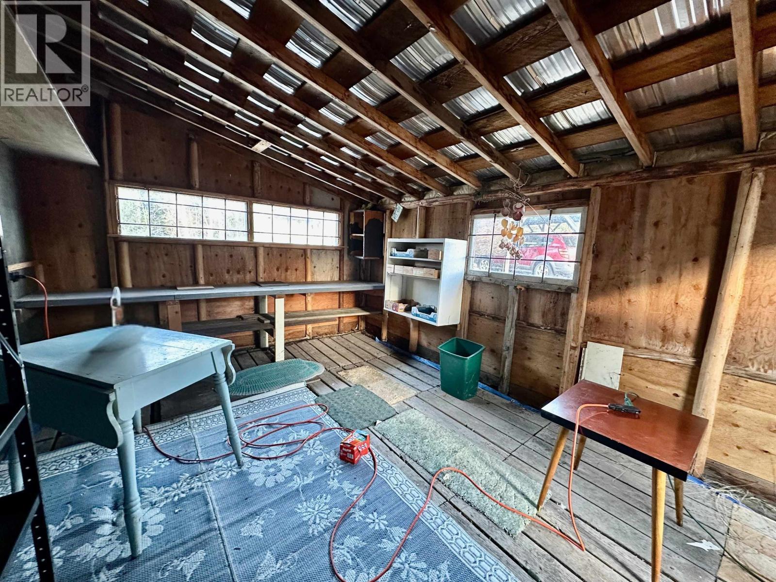 6808 Stokes Road, 100 Mile House, BC - With Deck Patio Veranda With Exterior