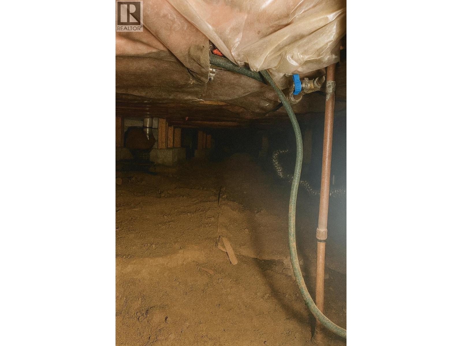 6808 Stokes Road, 100 Mile House, BC - Photo Showing Other Room