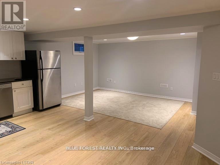 19 Constable Lower Street, London North (North I), ON - Indoor Photo Showing Other Room