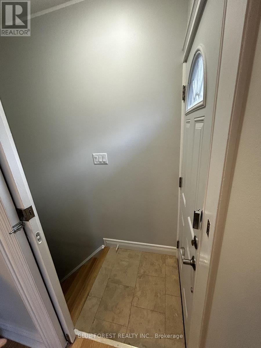 19 Constable Upper Street, London North (North I), ON - Indoor Photo Showing Other Room