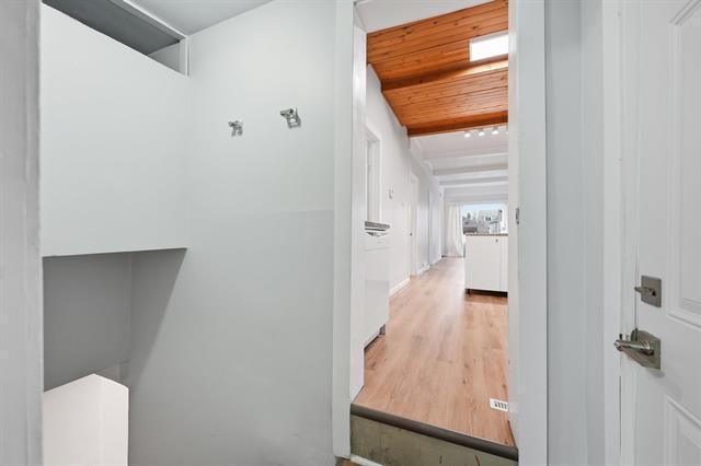 512 Walker Ave, Winnipeg, MB