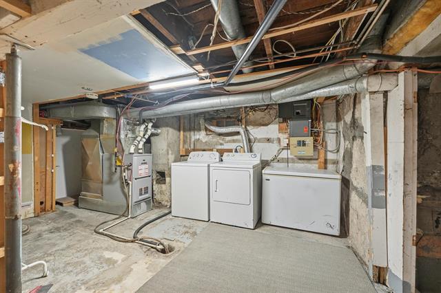 512 Walker Ave, Winnipeg, MB