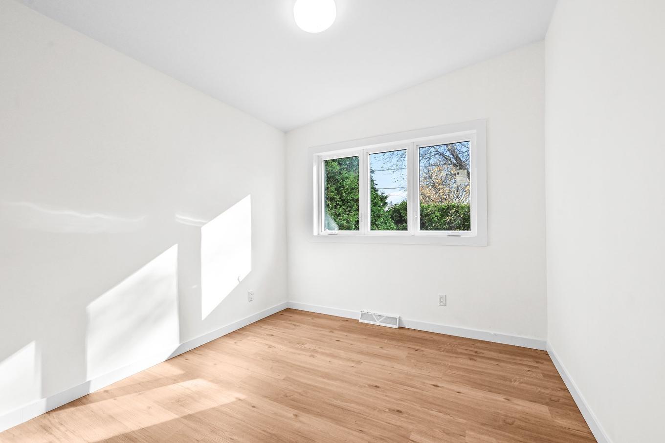 Chambre à coucher - 1488 Boul. Lebel, Chambly, QC - Indoor Photo Showing Other Room