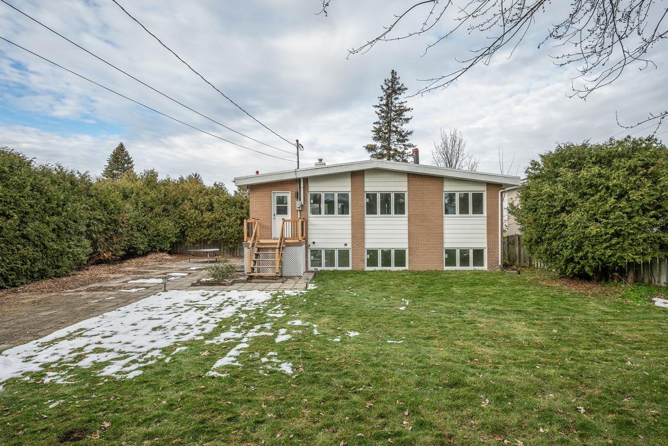 Cour - 1488 Boul. Lebel, Chambly, QC - Outdoor