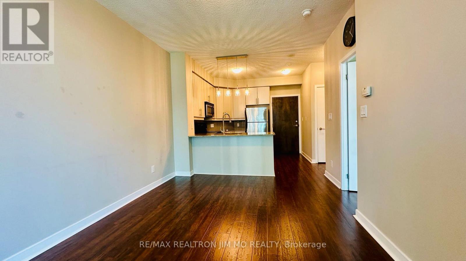 1704 - 18 Harbour Street, Toronto, ON - Indoor Photo Showing Other Room