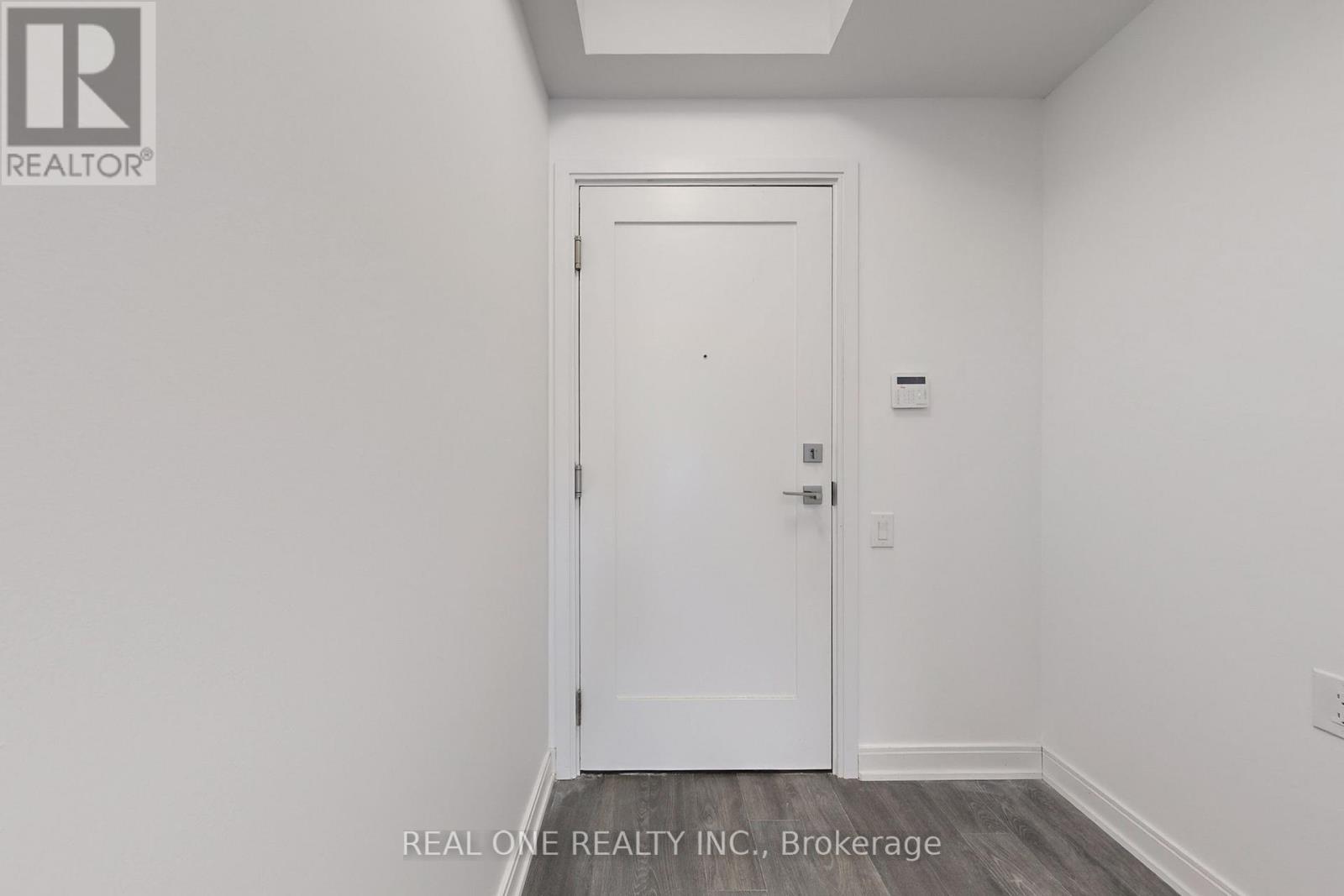 2510 - 50 Charles Street E, Toronto, ON - Indoor Photo Showing Other Room