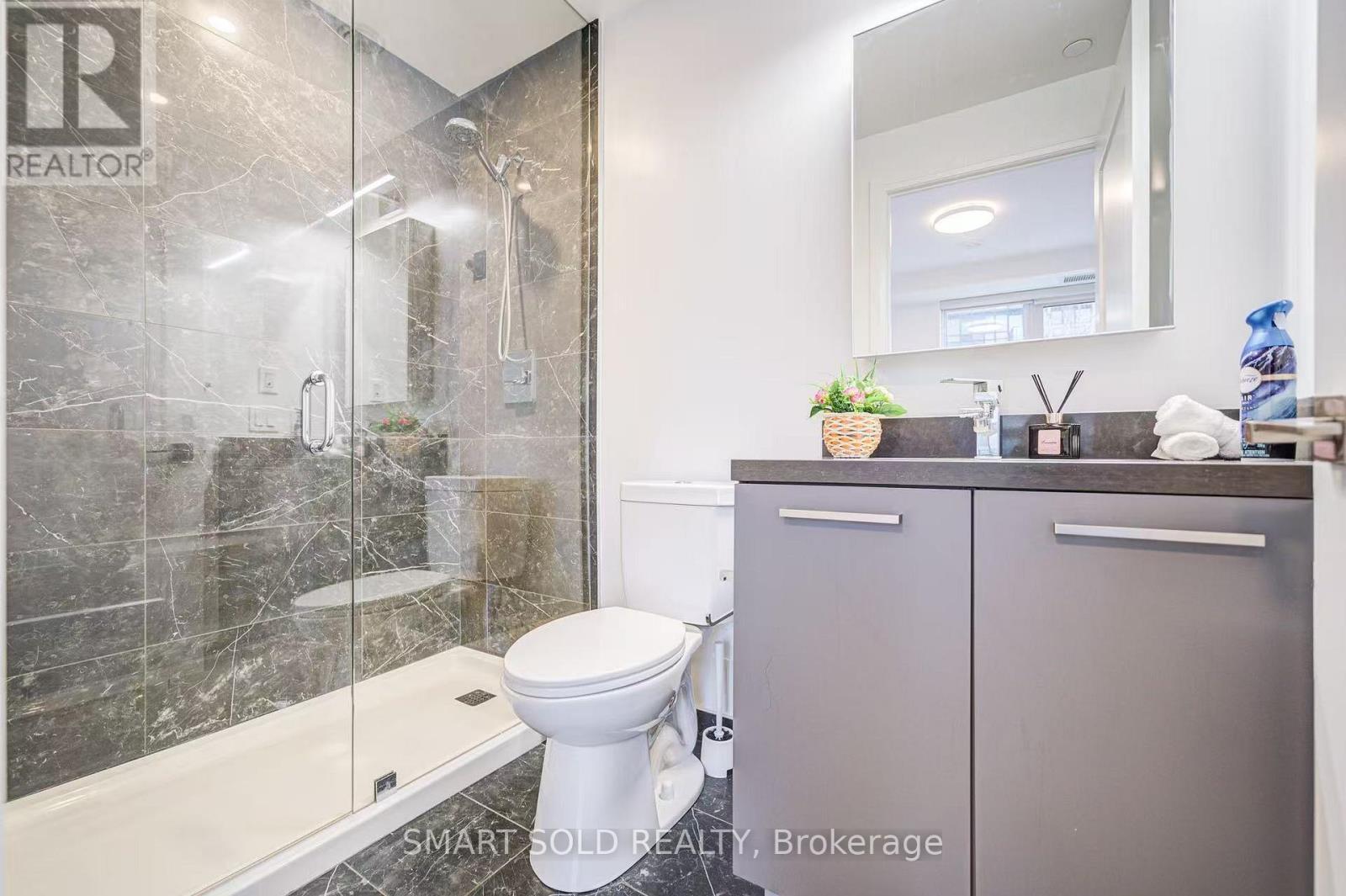 A 208 - 38 Gandhi Lane, Markham, ON - Indoor Photo Showing Bathroom