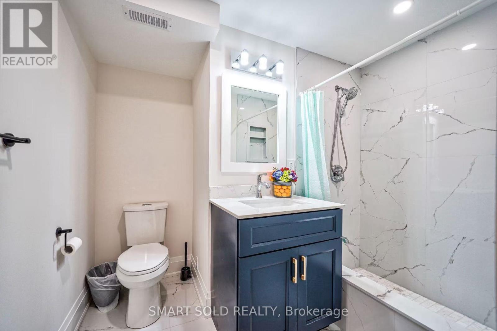 Rma Bsm - 133 Hillsview Drive, Richmond Hill, ON - Indoor Photo Showing Bathroom