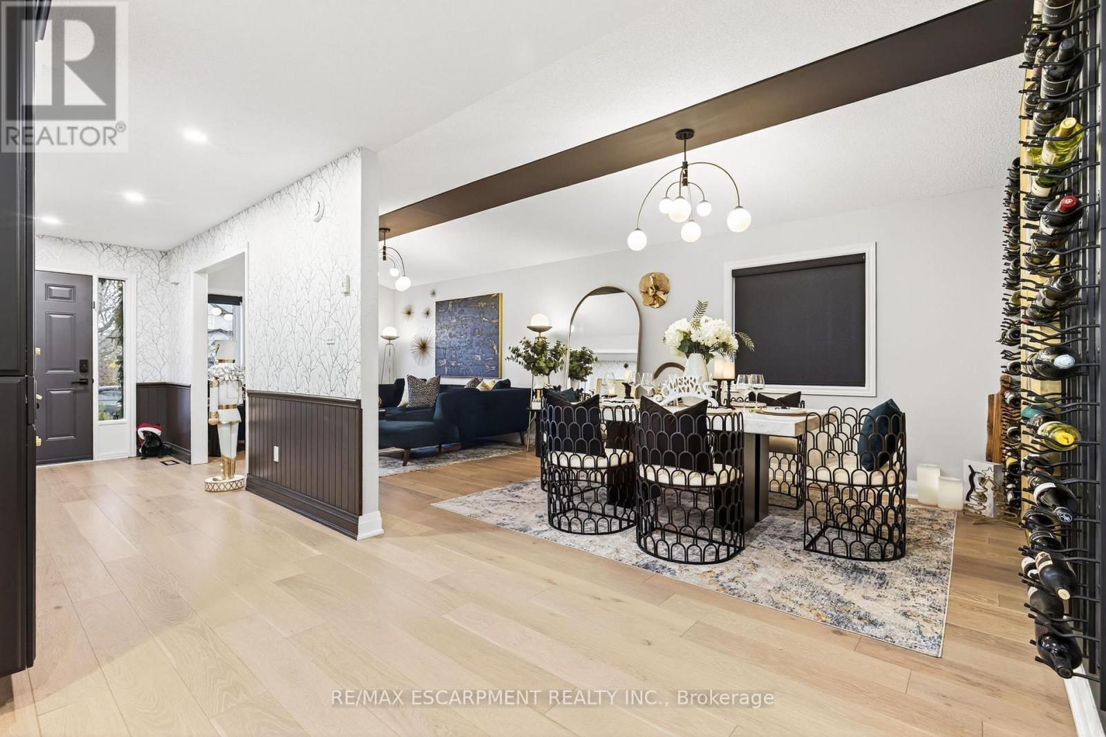 7 Waterside Drive, Hamilton, ON - Indoor