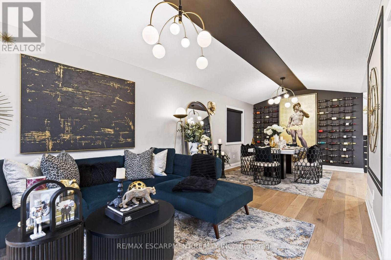 7 Waterside Drive, Hamilton, ON - Indoor Photo Showing Other Room