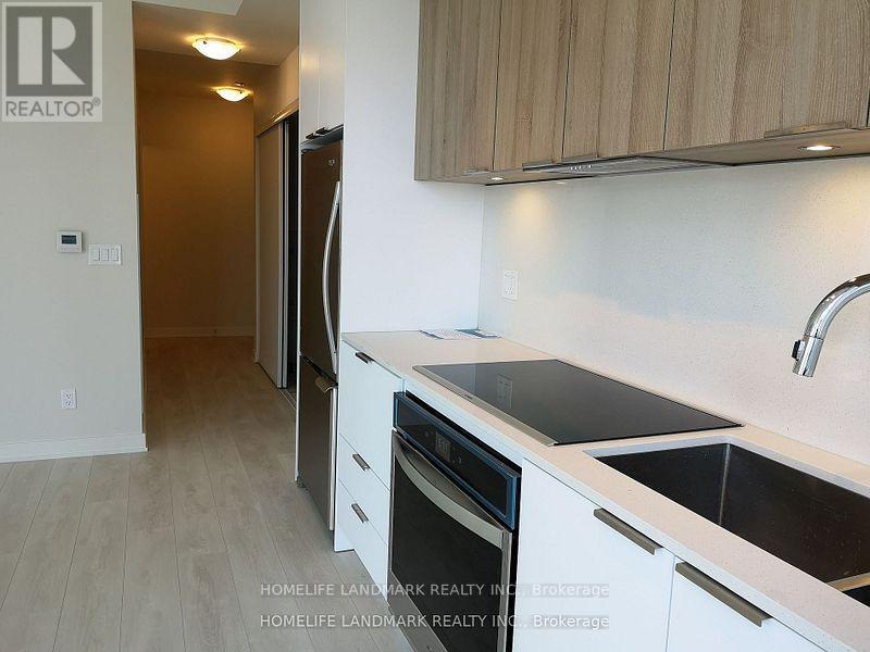 N2209 - 6 Sonic Way, Toronto, ON - Indoor Photo Showing Kitchen