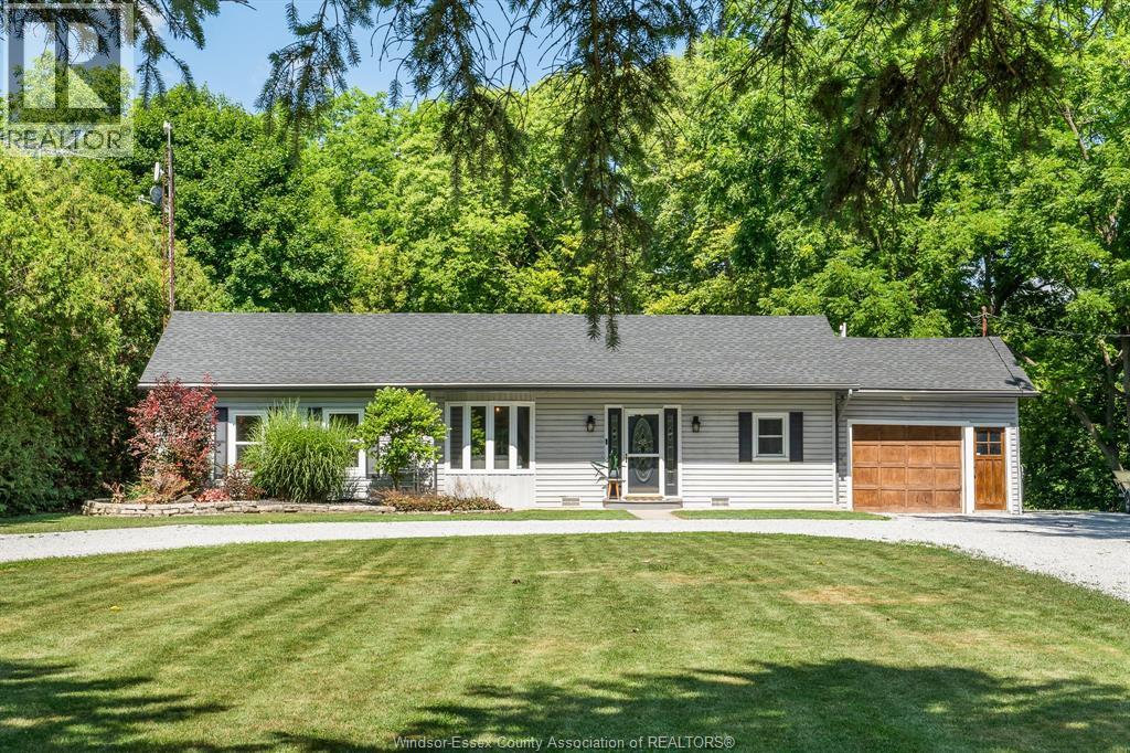 9395 River Line, Chatham, ON - Outdoor