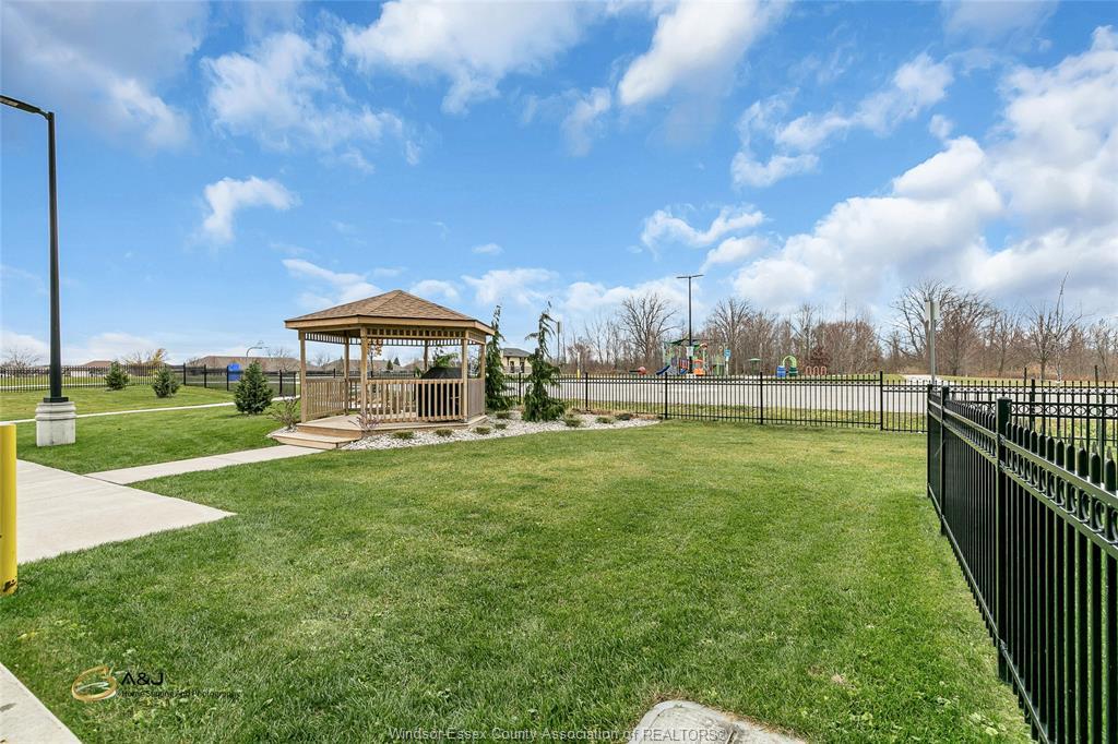 425-1489 Banwell Road, Windsor, ON