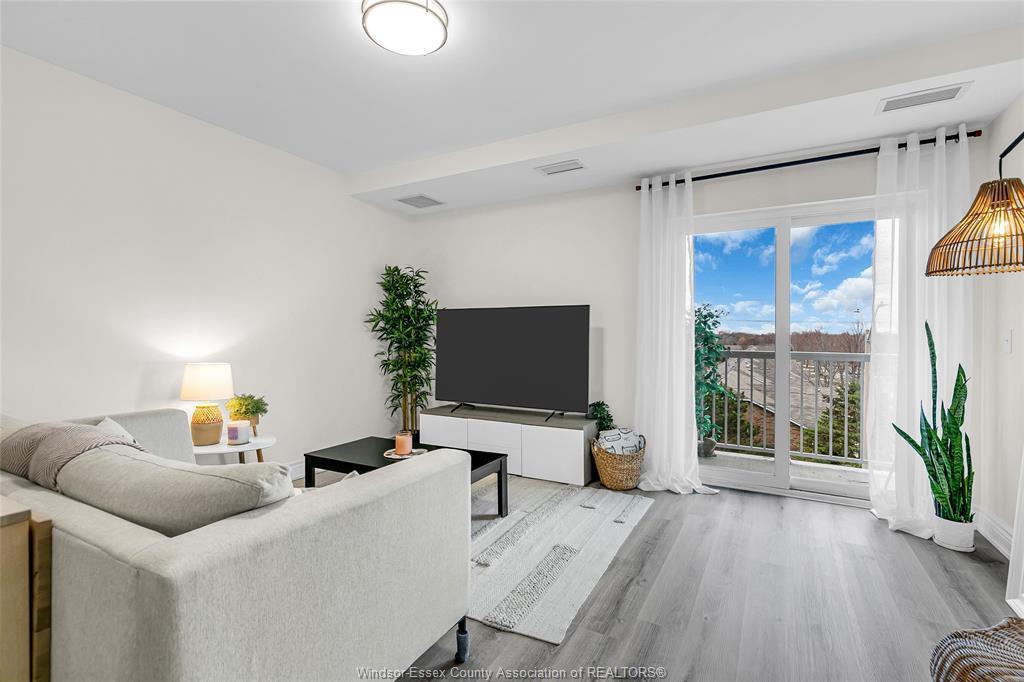 425-1489 Banwell Road, Windsor, ON