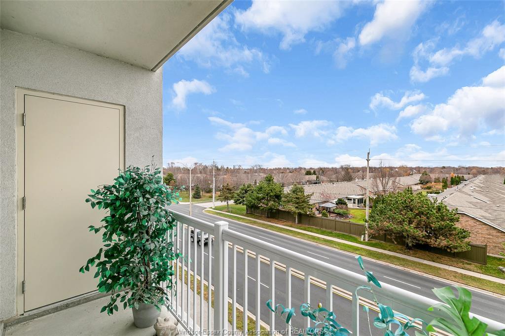 425-1489 Banwell Road, Windsor, ON