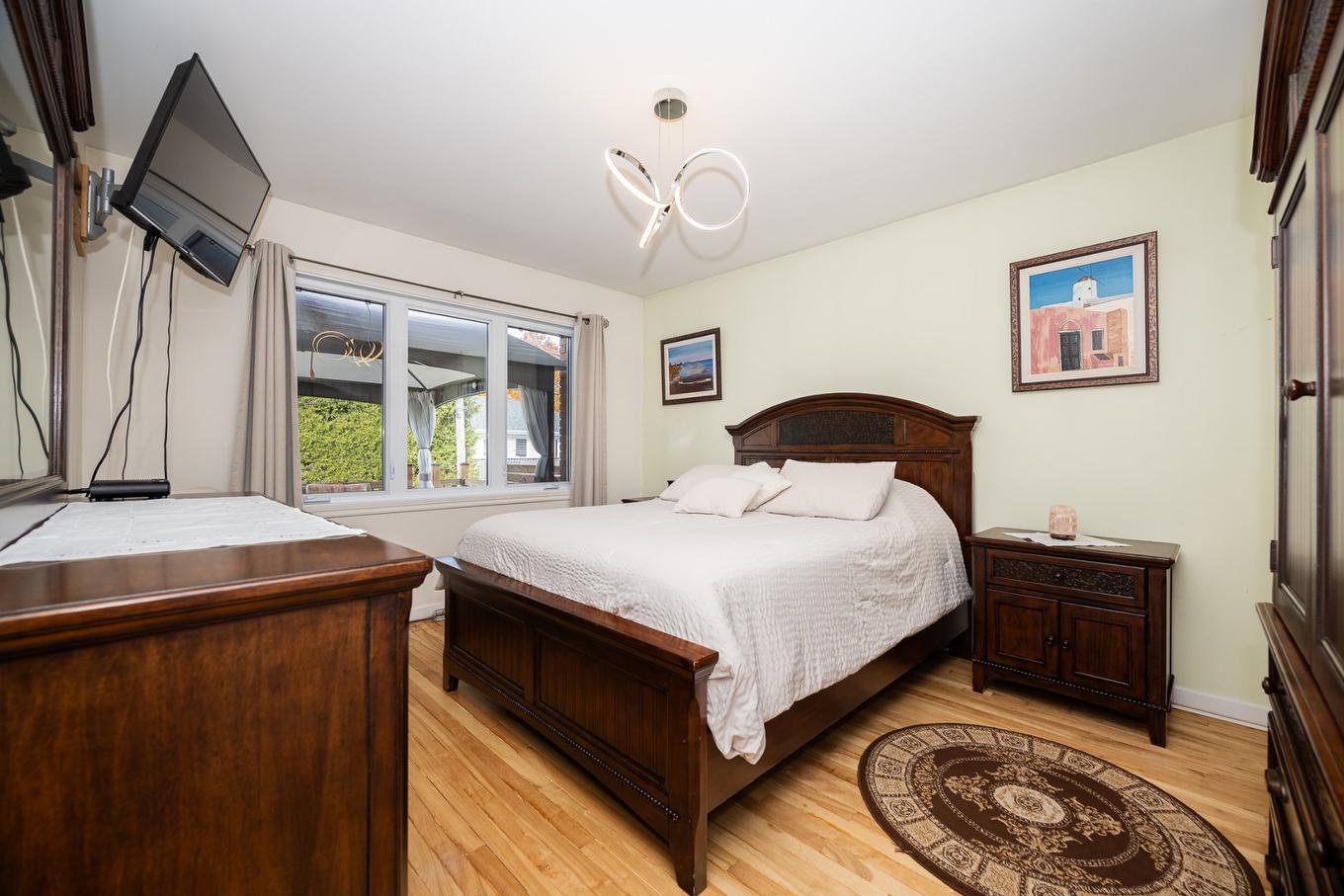 Chambre à coucher principale - 4517 8E Rue, Laval (Chomedey), QC - Indoor Photo Showing Bedroom