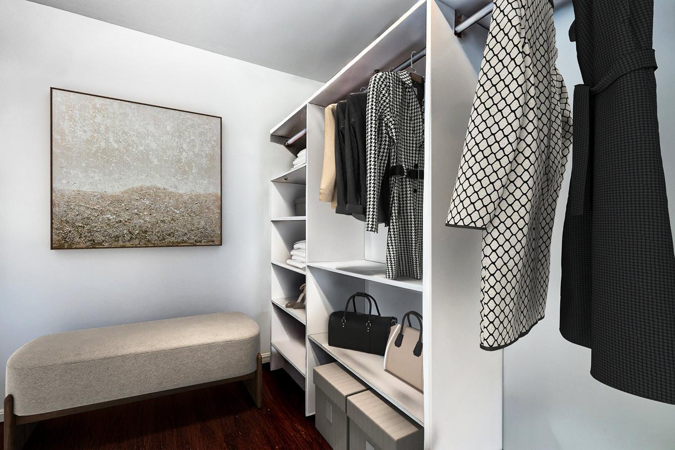 Walk-in closet - 303-5850 Av. Marc-Chagall, Côte-Saint-Luc, QC - Indoor