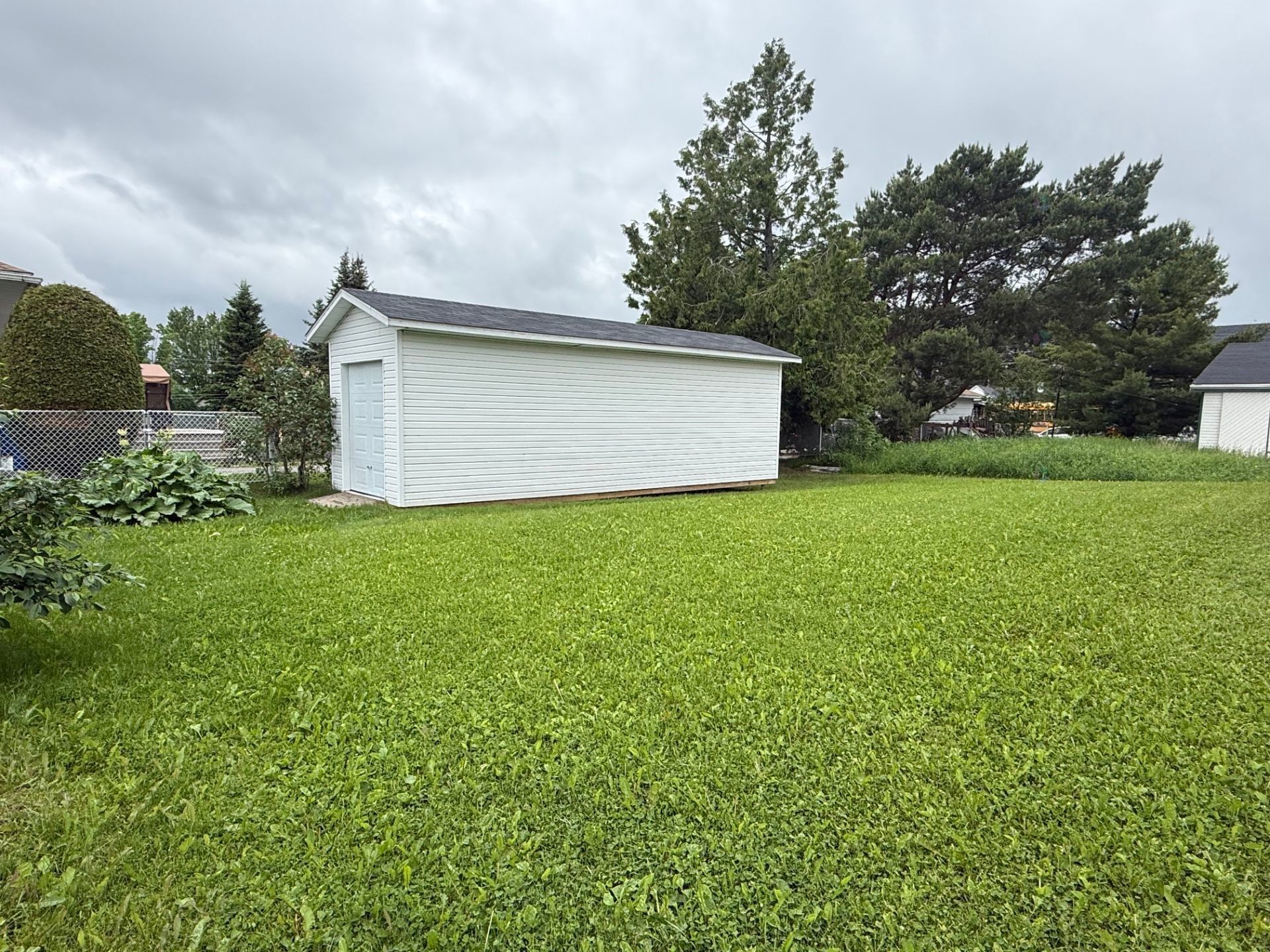 Shed - 13 Rue Principale S., Laverlochère-Angliers, QC - Outdoor
