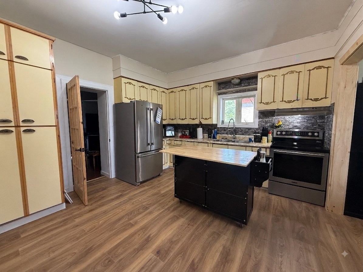 Kitchen - 13 Rue Principale S., Laverlochère-Angliers, QC - Indoor Photo Showing Kitchen