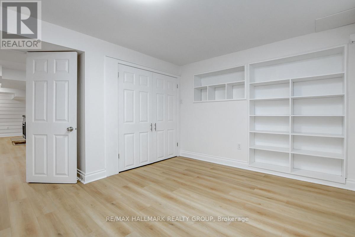 13 Dunham Street, Ottawa, ON - Indoor Photo Showing Other Room