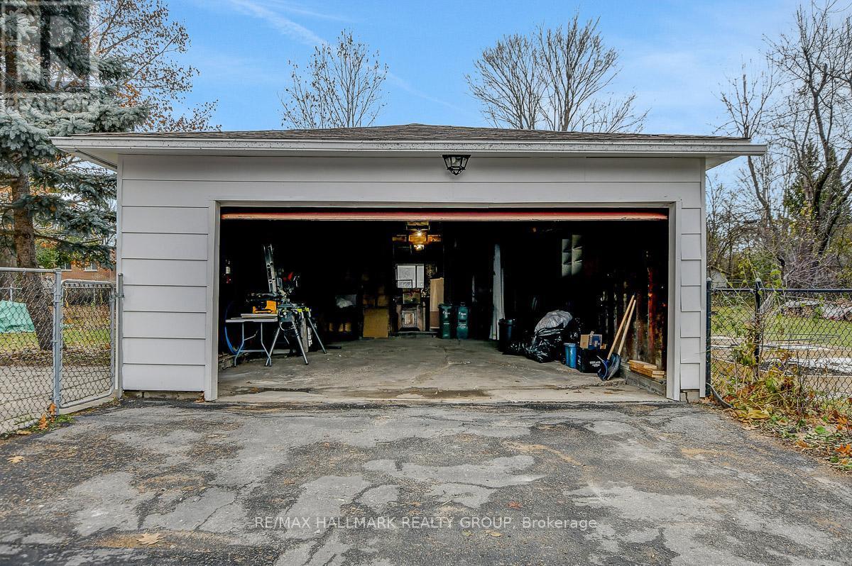 13 Dunham Street, Ottawa, ON - Outdoor