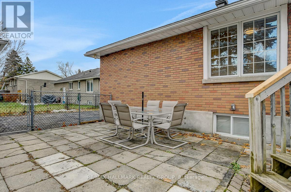 13 Dunham Street, Ottawa, ON - Outdoor With Deck Patio Veranda With Exterior
