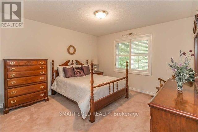 704 Foxcroft Boulevard, Newmarket, ON - Indoor Photo Showing Bedroom