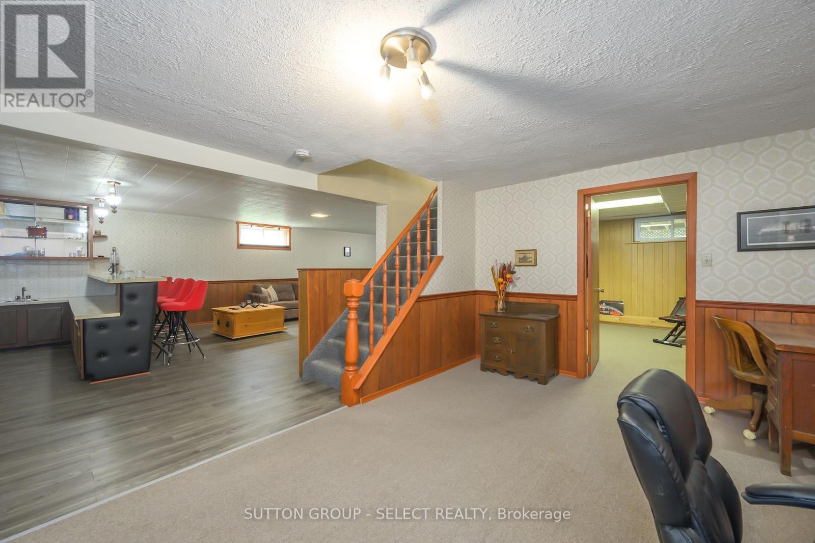 23605 Coldstream Road, Middlesex Centre, ON - Indoor