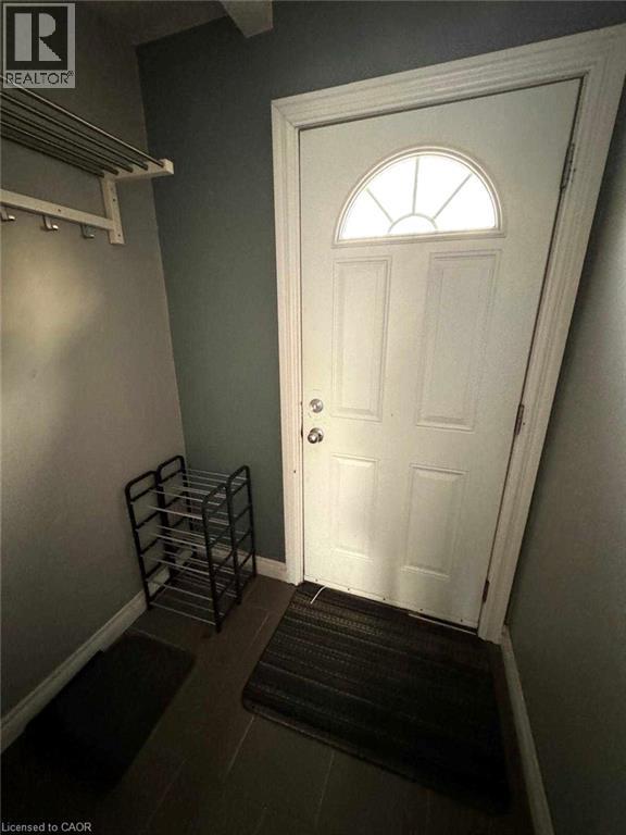 1588 Hansuld Street, London, ON - Indoor Photo Showing Other Room