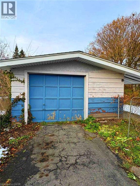 1588 Hansuld Street, London, ON - Outdoor